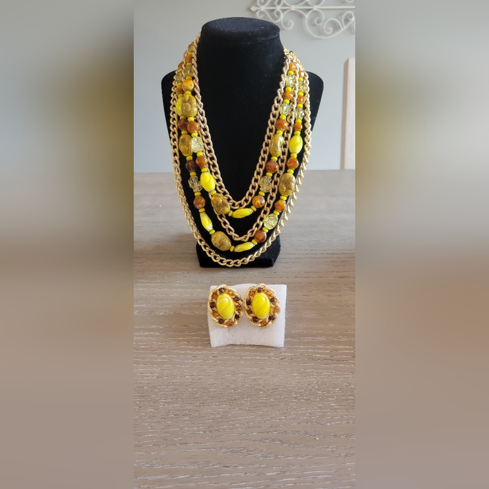 Vintage Hobe Art Glass 5 Strand Beaded Collar Bib Necklace & Earrings Lot